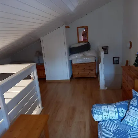 2 Pièces 5 Pers à Avec Balcon Exposé Sud - Fr-1-676-53 *